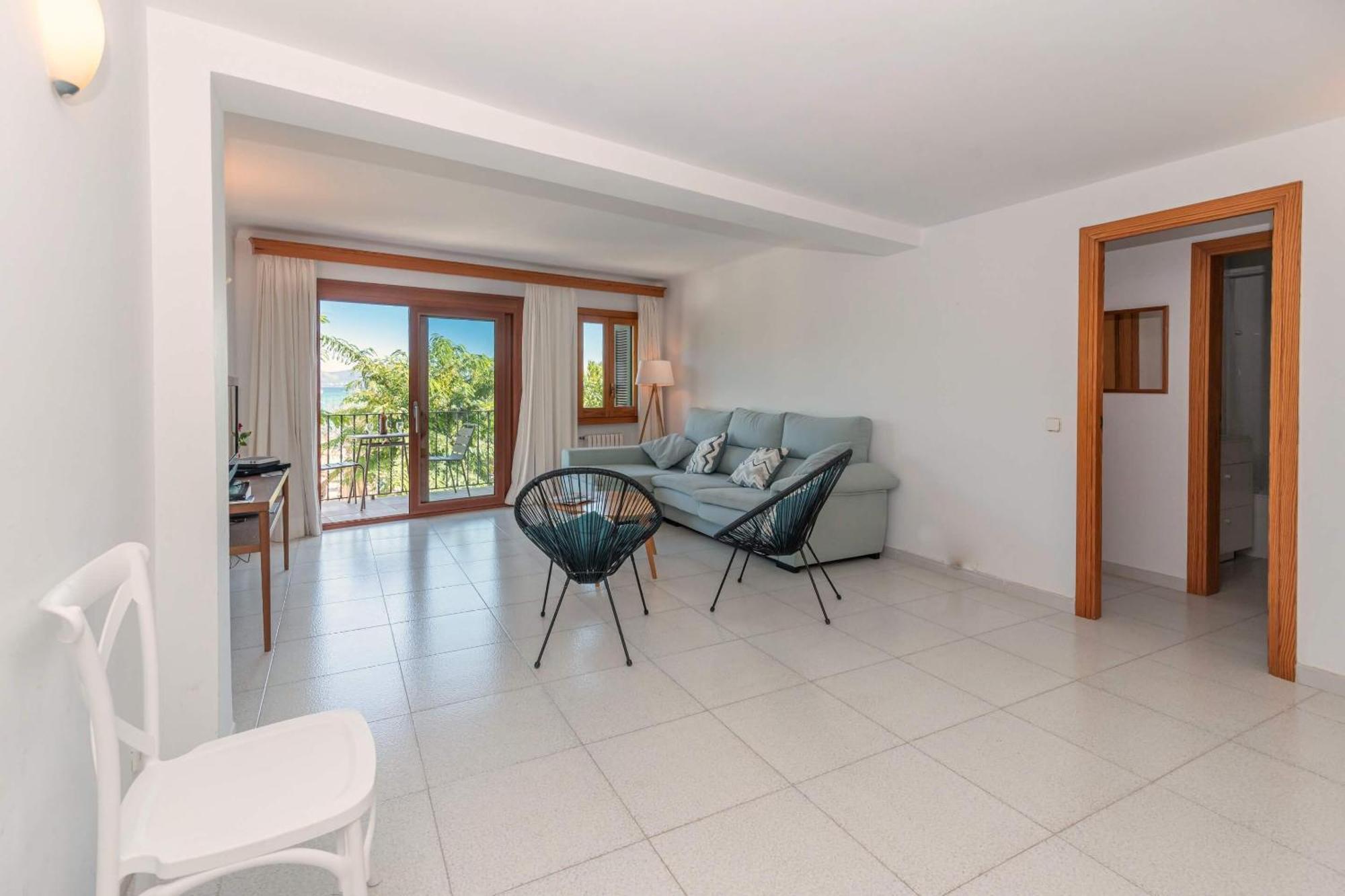 Vora Mar Beachfront Apartment By Sealand Villas Port de Pollença Exterior foto